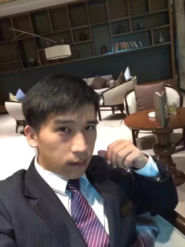 一条孤独的鱼的第二张照片--远安闪婚服务中心